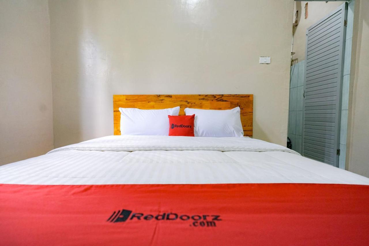 Reddoorz Syariah Near Bukit Teletubbies Padangsidempuan Hotel Exterior foto